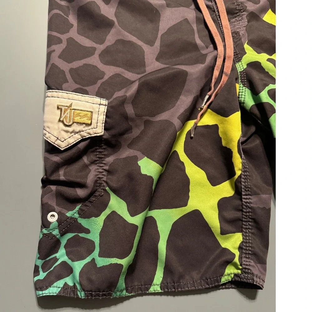 Billabong taj burrow